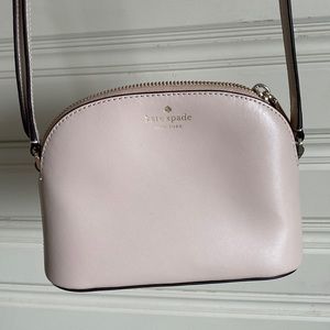 EXCELLENT CONDITION - Kate spade small cross body cream purse